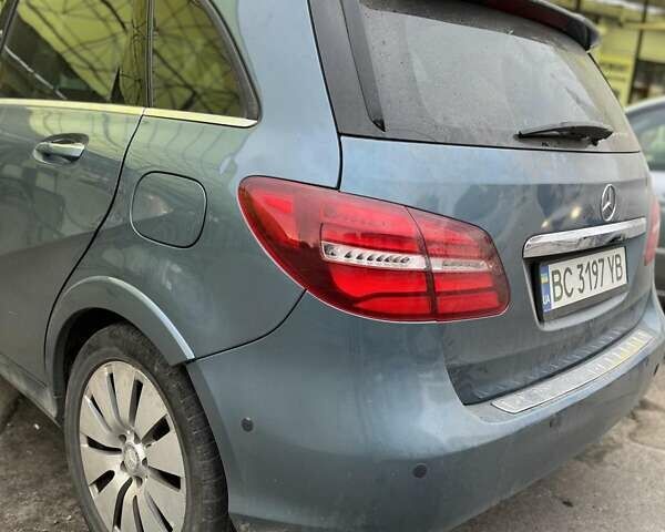 Мерседес Б-класс, объемом двигателя 0 л и пробегом 126 тыс. км за 8000 $, фото 8 на Automoto.ua