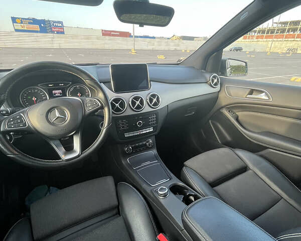 Мерседес Б-клас, об'ємом двигуна 0 л та пробігом 87 тис. км за 9999 $, фото 29 на Automoto.ua