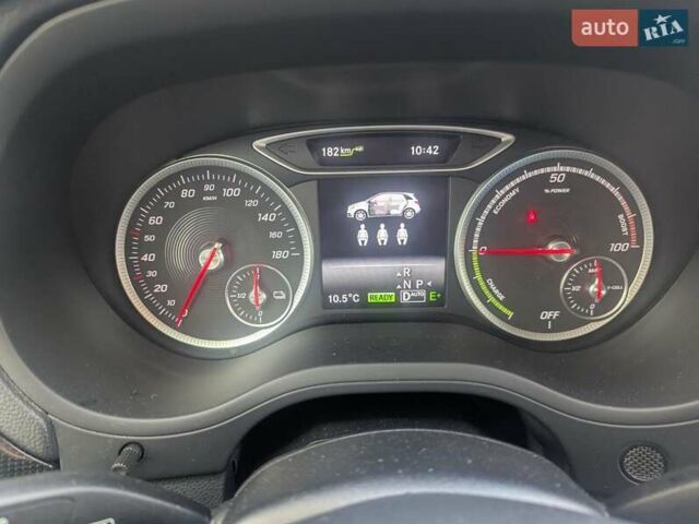 Мерседес Б-клас, об'ємом двигуна 0 л та пробігом 133 тис. км за 9995 $, фото 43 на Automoto.ua