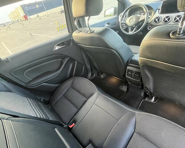 Мерседес Б-клас, об'ємом двигуна 0 л та пробігом 87 тис. км за 9999 $, фото 34 на Automoto.ua