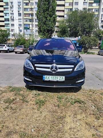 Мерседес Б-класс, объемом двигателя 0 л и пробегом 102 тыс. км за 10500 $, фото 1 на Automoto.ua