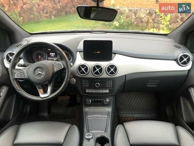 Мерседес Б-класс, объемом двигателя 0 л и пробегом 38 тыс. км за 14800 $, фото 30 на Automoto.ua