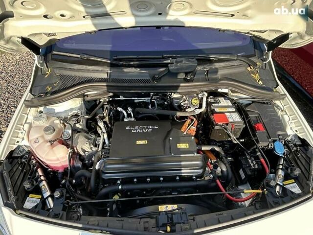 Мерседес Б-класс, объемом двигателя 0 л и пробегом 82 тыс. км за 13600 $, фото 3 на Automoto.ua