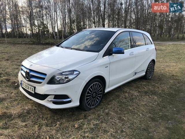 Мерседес Б-класс, объемом двигателя 0 л и пробегом 38 тыс. км за 14800 $, фото 3 на Automoto.ua