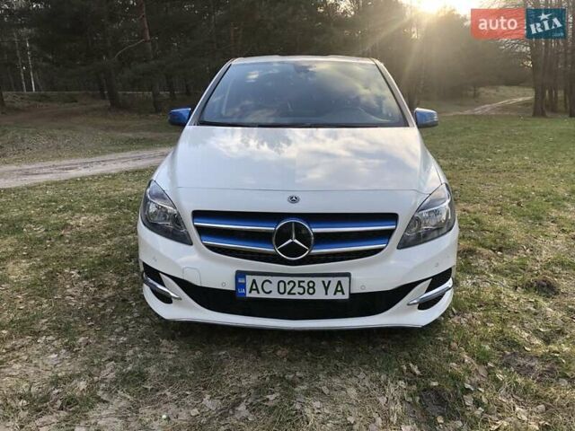 Мерседес Б-класс, объемом двигателя 0 л и пробегом 38 тыс. км за 14800 $, фото 12 на Automoto.ua