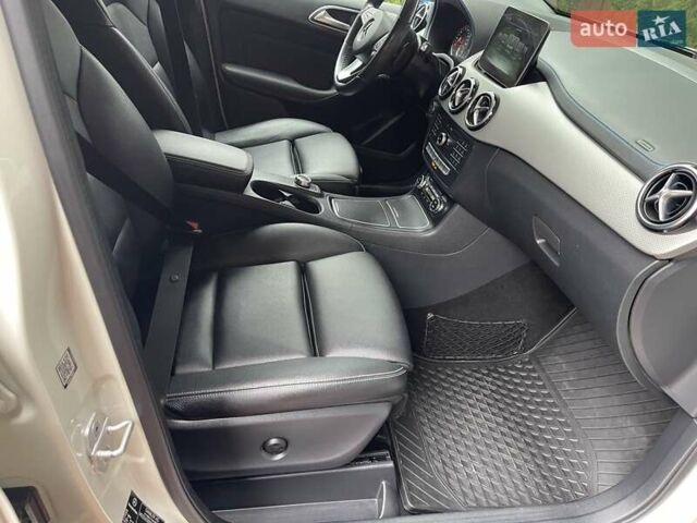 Мерседес Б-клас, об'ємом двигуна 0 л та пробігом 101 тис. км за 11650 $, фото 10 на Automoto.ua