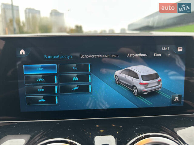 Мерседес Б-класс, объемом двигателя 1.95 л и пробегом 230 тыс. км за 23400 $, фото 31 на Automoto.ua