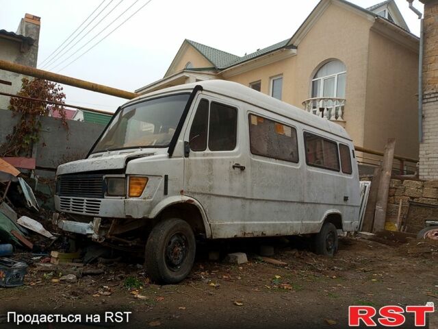 Мерседес Б-класс, объемом двигателя 2.3 л и пробегом 500 тыс. км за 400 $, фото 1 на Automoto.ua