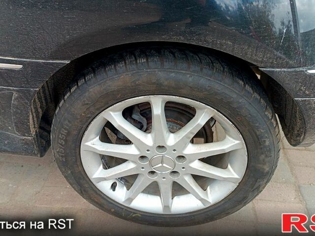 Мерседес Б-класс, объемом двигателя 2 л и пробегом 277 тыс. км за 3850 $, фото 7 на Automoto.ua