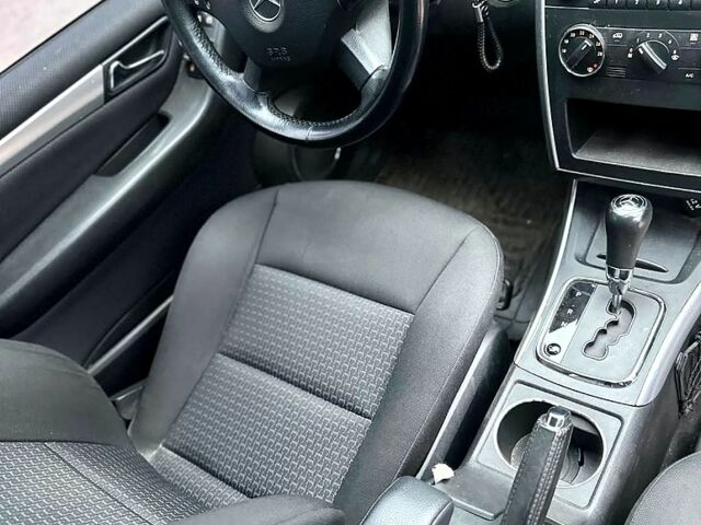 Мерседес Б-класс, объемом двигателя 2 л и пробегом 290 тыс. км за 6800 $, фото 4 на Automoto.ua