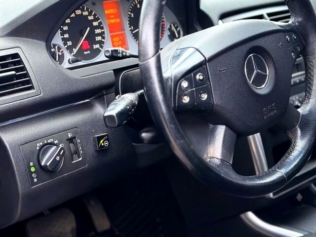 Мерседес Б-класс, объемом двигателя 2 л и пробегом 290 тыс. км за 6800 $, фото 8 на Automoto.ua