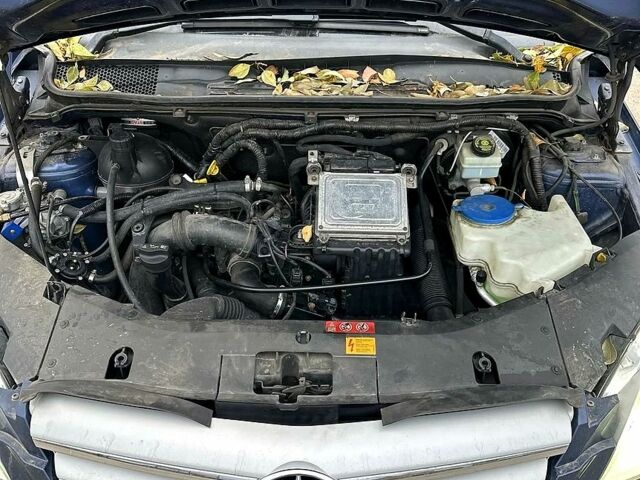 Мерседес Б-класс, объемом двигателя 2 л и пробегом 290 тыс. км за 6800 $, фото 9 на Automoto.ua