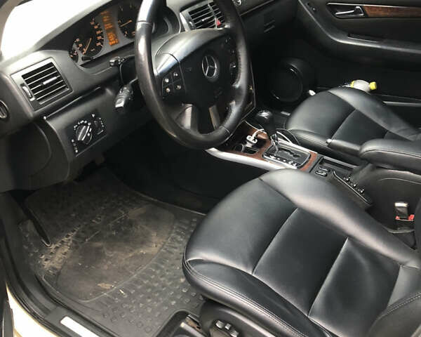 Жовтий Мерседес Б-клас, об'ємом двигуна 2 л та пробігом 460 тис. км за 5400 $, фото 4 на Automoto.ua