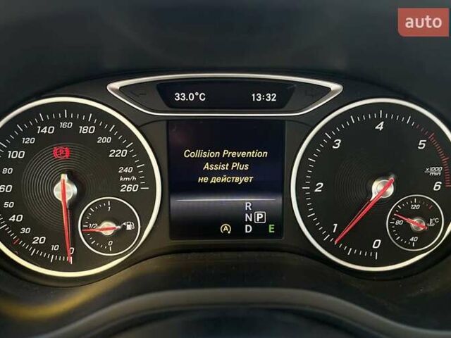 Желтый Мерседес Б-класс, объемом двигателя 1.46 л и пробегом 510 тыс. км за 10199 $, фото 14 на Automoto.ua