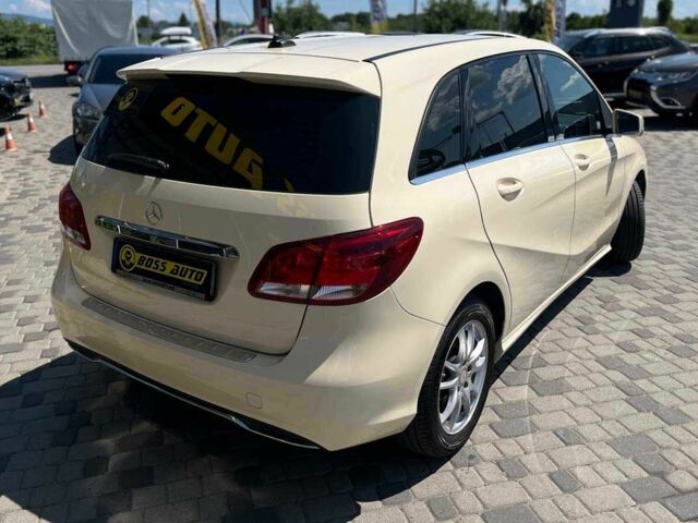 Желтый Мерседес Б-класс, объемом двигателя 1.5 л и пробегом 510 тыс. км за 10199 $, фото 6 на Automoto.ua