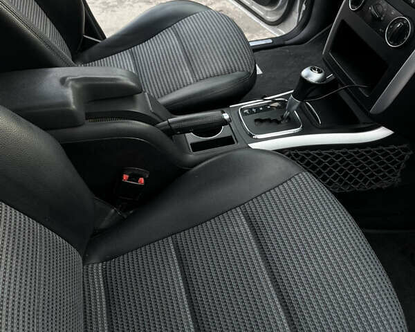 Серый Мерседес Б-класс, объемом двигателя 1.99 л и пробегом 223 тыс. км за 5500 $, фото 15 на Automoto.ua