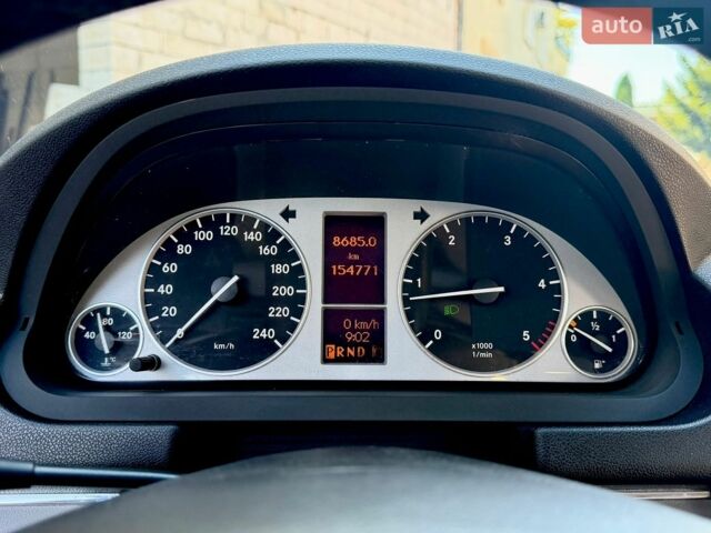 Сірий Мерседес Б-клас, об'ємом двигуна 2 л та пробігом 154 тис. км за 5000 $, фото 17 на Automoto.ua