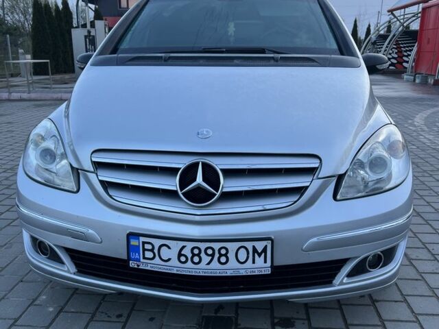 Мерседес Б-класс 2005 в Самборе на Automoto.ua Серый Мерседес Б-класс, объемом двигателя 2 л и пробегом 3 тыс. км за 5500 $, фото 3 на Automoto.ua