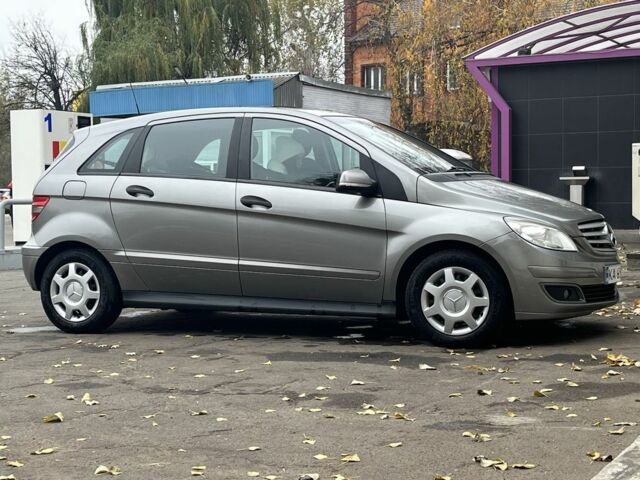 Сірий Мерседес Б-клас, об'ємом двигуна 1.5 л та пробігом 220 тис. км за 6685 $, фото 2 на Automoto.ua