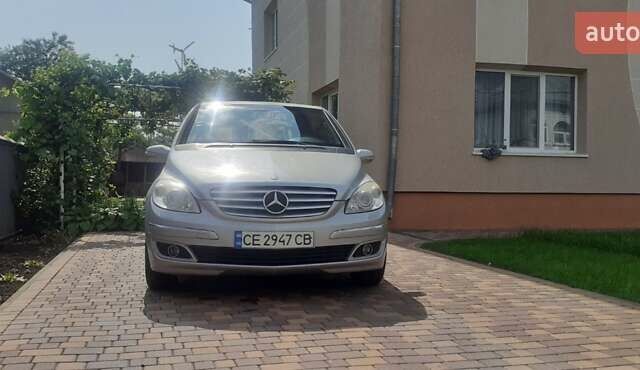 Сірий Мерседес Б-клас, об'ємом двигуна 2 л та пробігом 310 тис. км за 4400 $, фото 1 на Automoto.ua