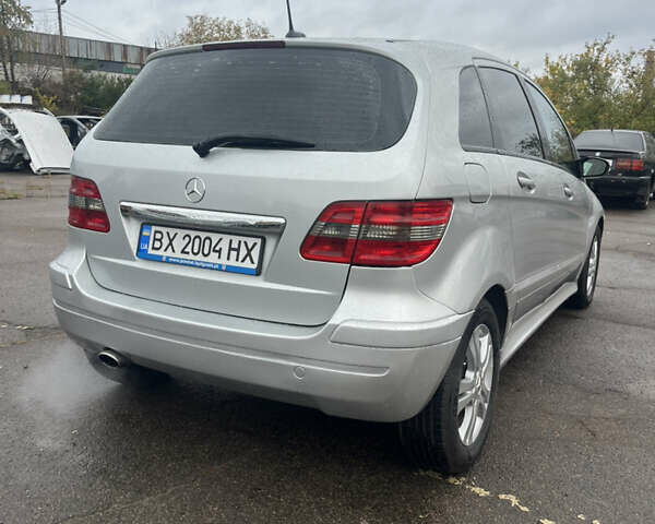 Сірий Мерседес Б-клас, об'ємом двигуна 1.99 л та пробігом 159 тис. км за 5600 $, фото 4 на Automoto.ua