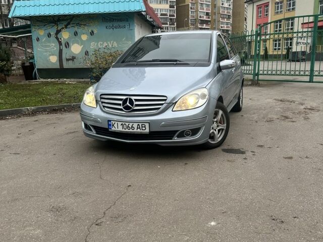 Серый Мерседес Б-класс, объемом двигателя 2 л и пробегом 273 тыс. км за 4999 $, фото 11 на Automoto.ua