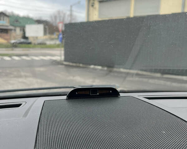 Серый Мерседес Б-класс, объемом двигателя 1.99 л и пробегом 223 тыс. км за 5500 $, фото 25 на Automoto.ua