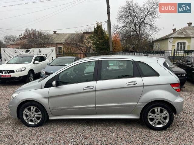 Серый Мерседес Б-класс, объемом двигателя 2.03 л и пробегом 125 тыс. км за 7950 $, фото 3 на Automoto.ua