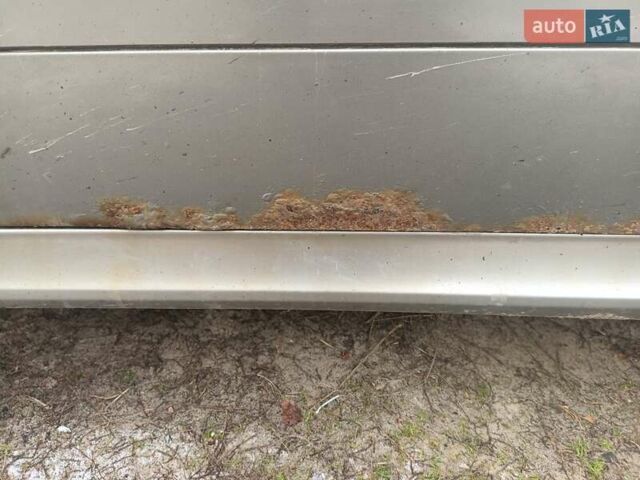 Сірий Мерседес Б-клас, об'ємом двигуна 1.99 л та пробігом 370 тис. км за 4200 $, фото 3 на Automoto.ua