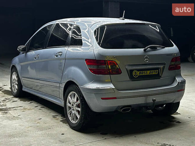 Серый Мерседес Б-класс, объемом двигателя 1.99 л и пробегом 297 тыс. км за 7300 $, фото 4 на Automoto.ua