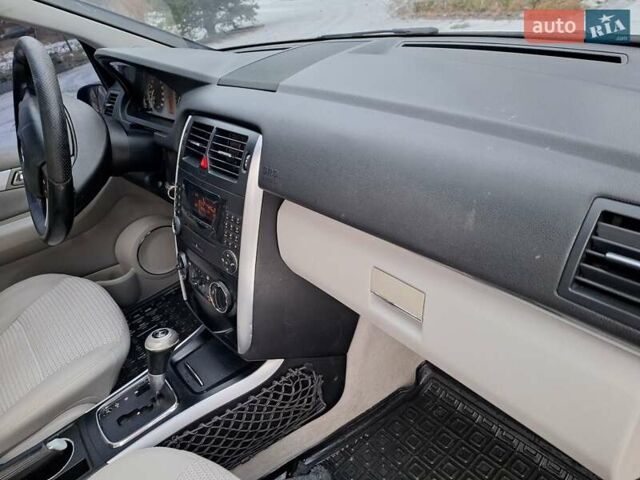 Сірий Мерседес Б-клас, об'ємом двигуна 2 л та пробігом 379 тис. км за 4600 $, фото 18 на Automoto.ua