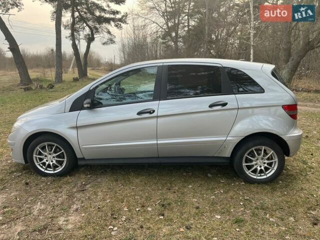 Серый Мерседес Б-класс, объемом двигателя 1.99 л и пробегом 246 тыс. км за 6500 $, фото 4 на Automoto.ua