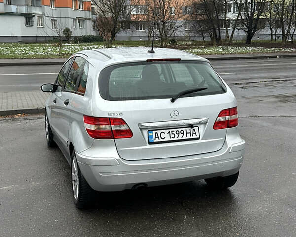 Сірий Мерседес Б-клас, об'ємом двигуна 1.7 л та пробігом 232 тис. км за 5350 $, фото 10 на Automoto.ua