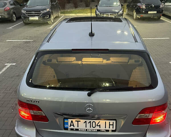 Серый Мерседес Б-класс, объемом двигателя 1.7 л и пробегом 99 тыс. км за 6950 $, фото 3 на Automoto.ua