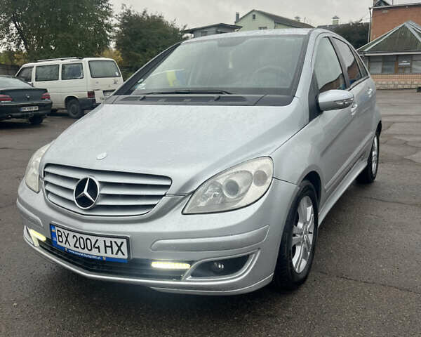 Сірий Мерседес Б-клас, об'ємом двигуна 1.99 л та пробігом 159 тис. км за 5600 $, фото 7 на Automoto.ua