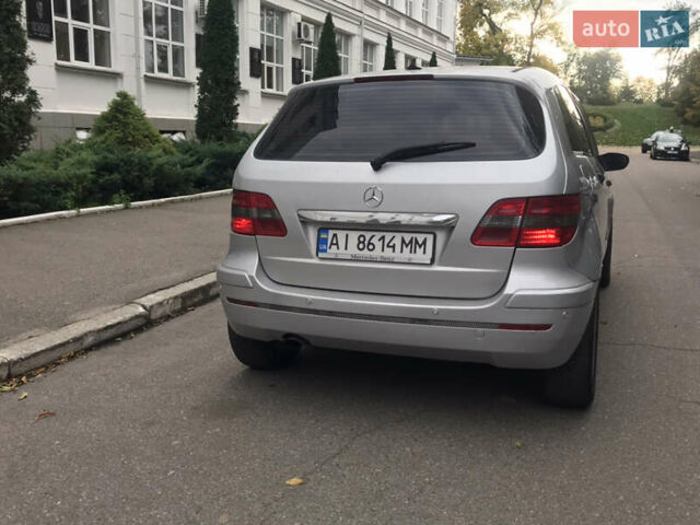 Сірий Мерседес Б-клас, об'ємом двигуна 1.99 л та пробігом 284 тис. км за 4950 $, фото 9 на Automoto.ua