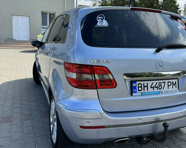 Сірий Мерседес Б-клас, об'ємом двигуна 1.99 л та пробігом 248 тис. км за 6400 $, фото 31 на Automoto.ua