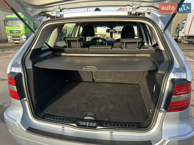 Серый Мерседес Б-класс, объемом двигателя 1.7 л и пробегом 252 тыс. км за 6800 $, фото 11 на Automoto.ua