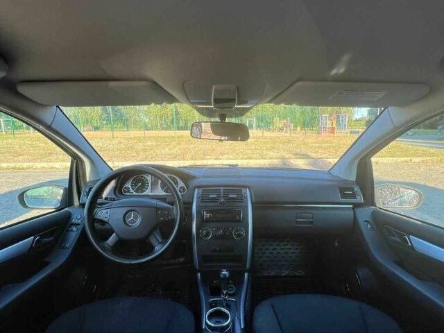 Серый Мерседес Б-класс, объемом двигателя 1.7 л и пробегом 206 тыс. км за 6300 $, фото 8 на Automoto.ua