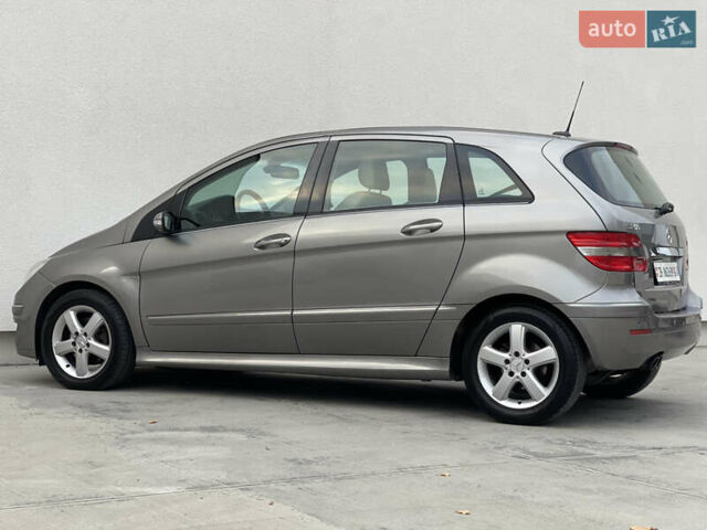 Сірий Мерседес Б-клас, об'ємом двигуна 2 л та пробігом 273 тис. км за 6900 $, фото 19 на Automoto.ua