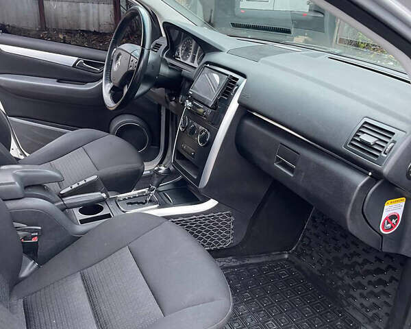 Серый Мерседес Б-класс, объемом двигателя 1.99 л и пробегом 288 тыс. км за 6200 $, фото 4 на Automoto.ua