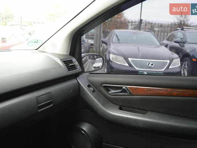 Серый Мерседес Б-класс, объемом двигателя 1.5 л и пробегом 163 тыс. км за 6800 $, фото 12 на Automoto.ua