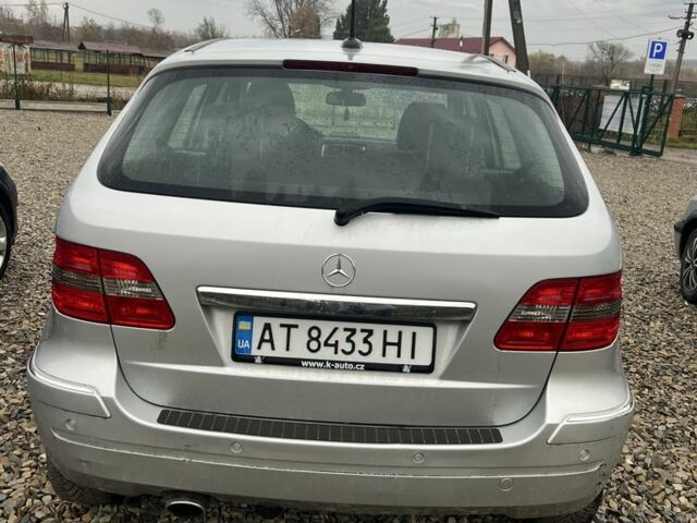 Мерседес Б-класс 2006 в Тлумаче на Automoto.ua Серый Мерседес Б-класс, объемом двигателя 2 л и пробегом 280 тыс. км за 4650 $, фото 4 на Automoto.ua