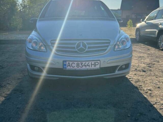 Серый Мерседес Б-класс, объемом двигателя 1.7 л и пробегом 206 тыс. км за 6300 $, фото 6 на Automoto.ua