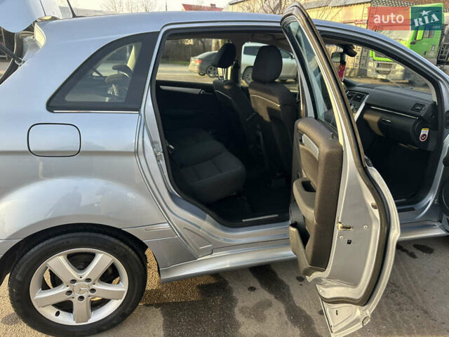 Серый Мерседес Б-класс, объемом двигателя 1.7 л и пробегом 252 тыс. км за 6800 $, фото 12 на Automoto.ua