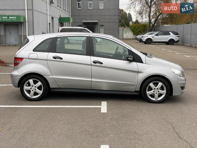 Сірий Мерседес Б-клас, об'ємом двигуна 1.5 л та пробігом 200 тис. км за 6200 $, фото 6 на Automoto.ua