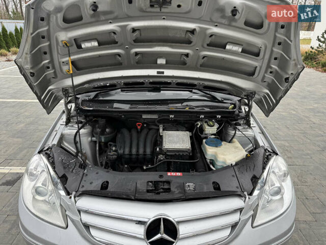 Сірий Мерседес Б-клас, об'ємом двигуна 1.7 л та пробігом 197 тис. км за 6999 $, фото 18 на Automoto.ua