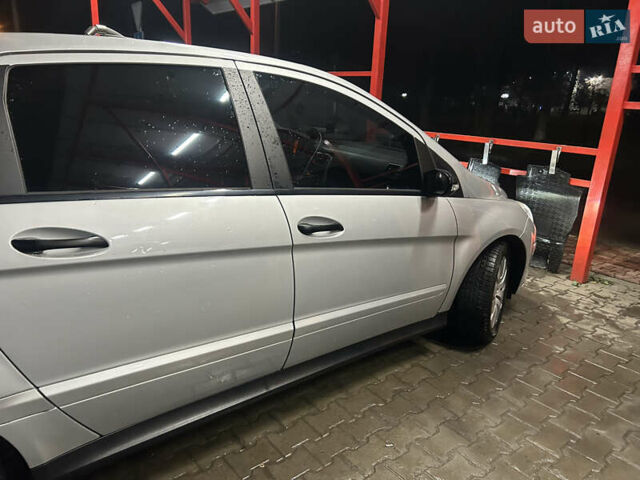 Сірий Мерседес Б-клас, об'ємом двигуна 1.7 л та пробігом 264 тис. км за 5700 $, фото 5 на Automoto.ua