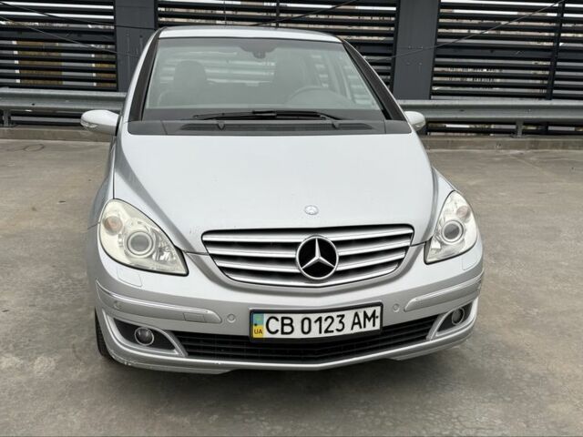 Серый Мерседес Б-класс, объемом двигателя 2 л и пробегом 360 тыс. км за 4950 $, фото 18 на Automoto.ua