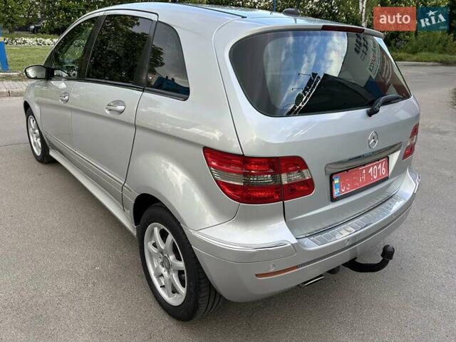 Серый Мерседес Б-класс, объемом двигателя 2.03 л и пробегом 234 тыс. км за 6550 $, фото 13 на Automoto.ua